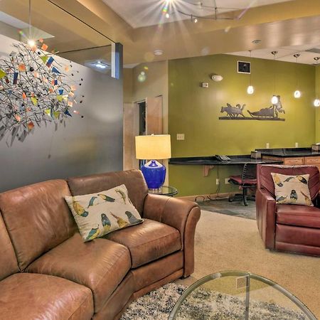 Idyllic Dtwn Anchorage Condo With Fireplace! Kültér fotó